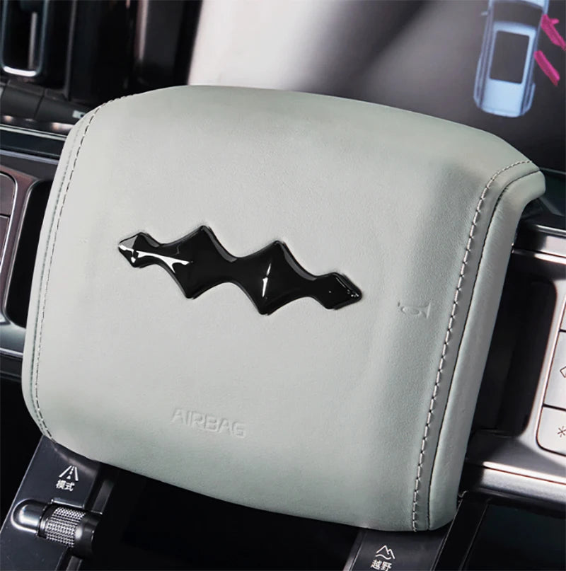 BYD Leopard 5/8 Emblem Set – 2023-2025 Black Exterior Logos