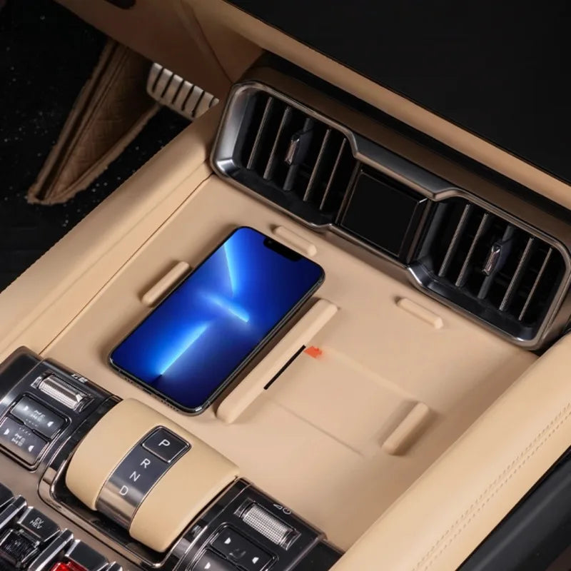 BYD Leopard 8 Charging Mat – Silicone Non-Slip Console Pad