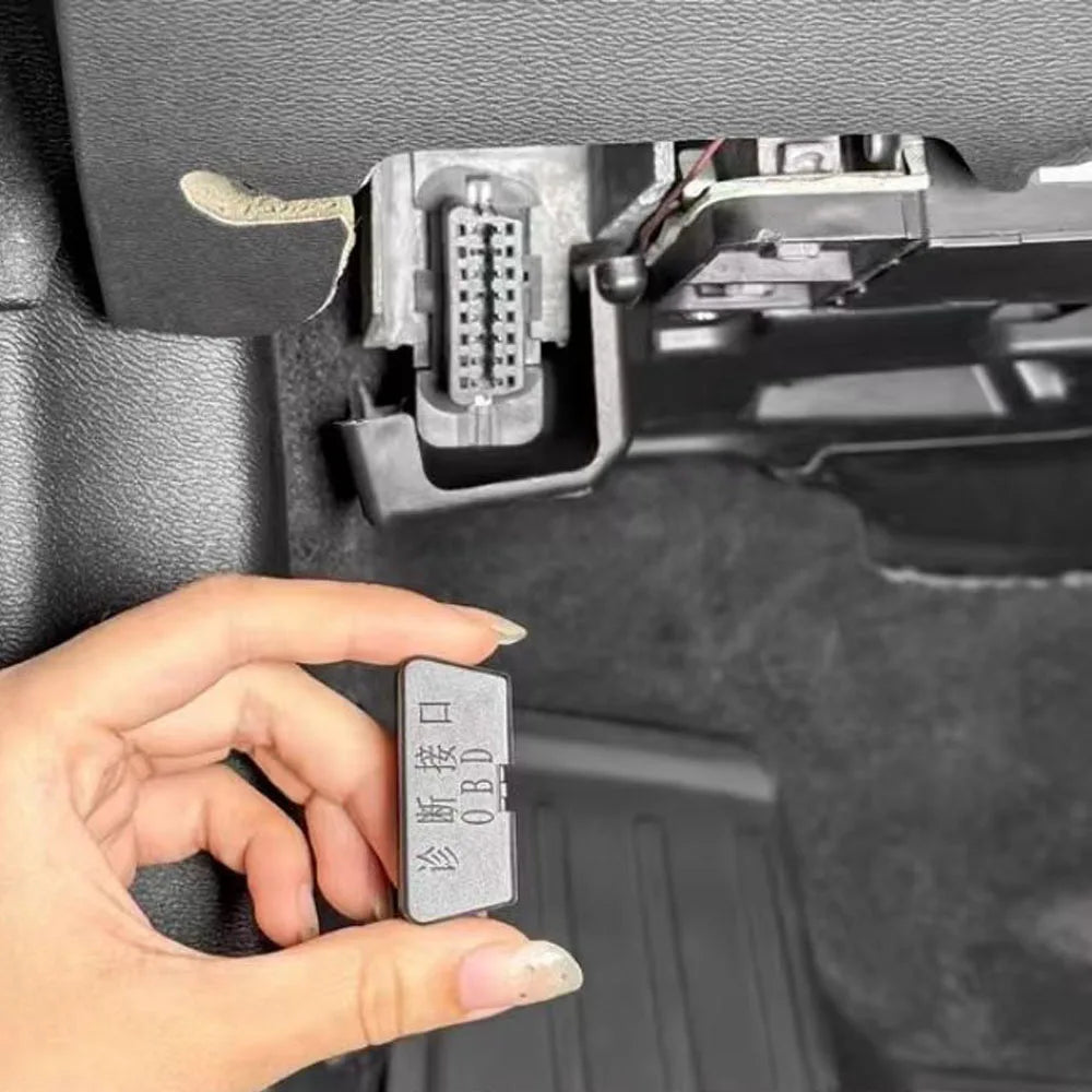 BYD Leopard 5/8 OBD Socket Cover – Interior Protection Accessory