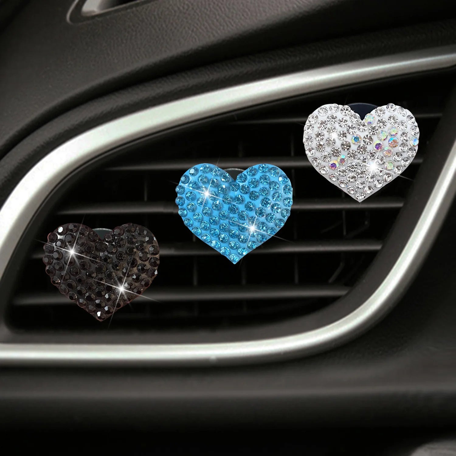 Heart-Shaped Car Aromatherapy Clip – Rhinestone Vent Decor