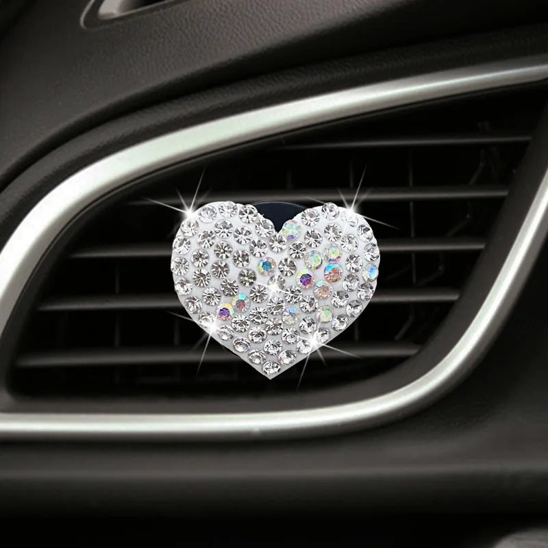 Heart-Shaped Car Aromatherapy Clip – Rhinestone Vent Decor