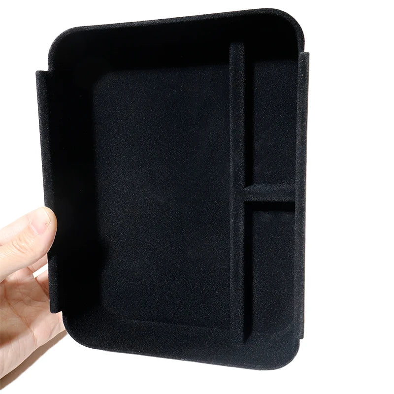 BYD Leopard 8 Armrest Box – 2025 Central Console Storage