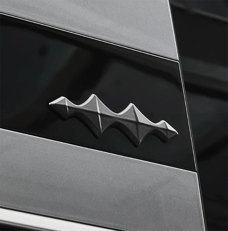 BYD Leopard 5/8 Emblem Set – 2023-2025 Black Exterior Logos