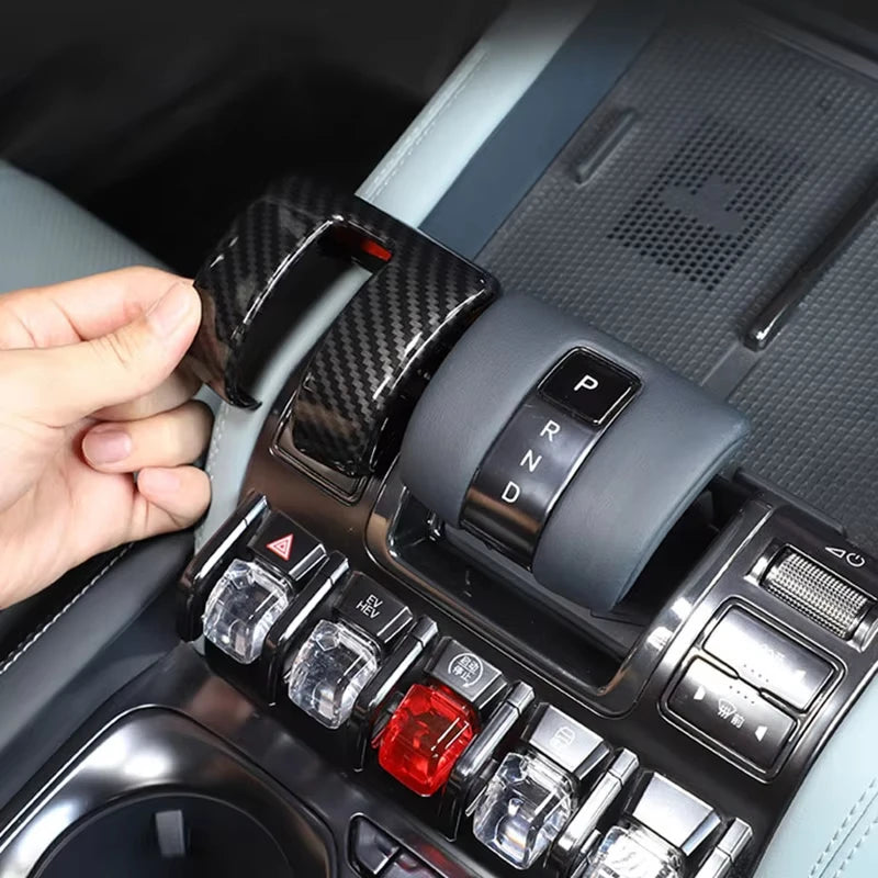 BYD Leopard 5 Gear Shift Trim – 2024-2025 Carbon Fiber Cover