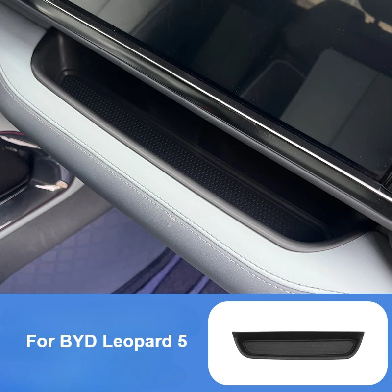 BYD Leopard 5 Passenger Silicone Dashboard Organizer– 2024-2025