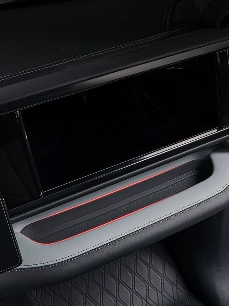 BYD Leopard 5 Passenger Storage Box – 2023-2024 Silicone Organizer Pad