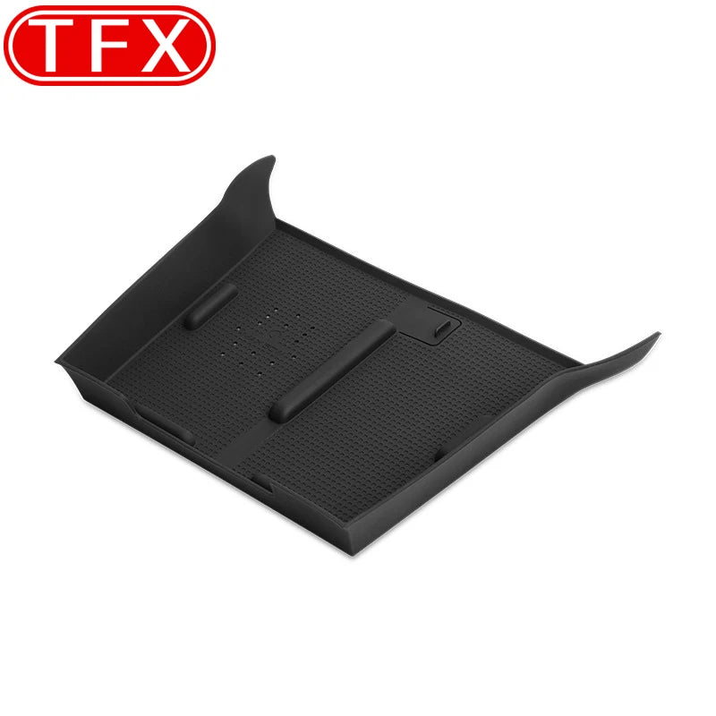 BYD Leopard 5 Wireless Charging Pad – Central Console Silicone Mat