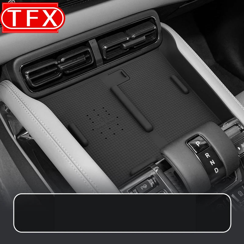 BYD Leopard 5 Wireless Charging Pad – Central Console Silicone Mat