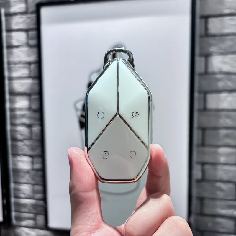 BYD Leopard 5/8 TPU Key Case – Formula Series